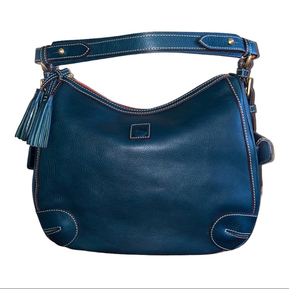 Dooney & Bourke Handbags - Dooney & Bourke Large Shoulder Satchel Bag